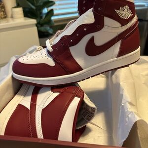 Nike Men's Burgundy and White High-Top Sneakers